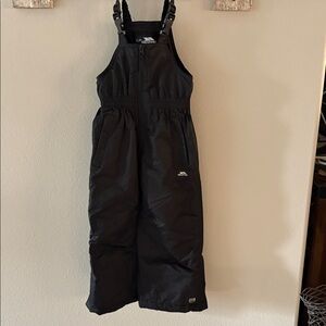 Trespass Kids Black Snow Bibs/ pants. Size 2/3